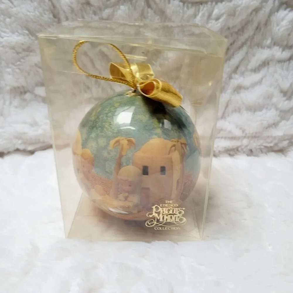 VTG Enesco Precious Moments Collection Christmas Nativity Ornament 3